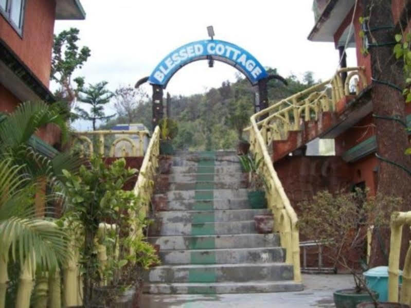 Blessed Cottages Rishīkesh Esterno foto